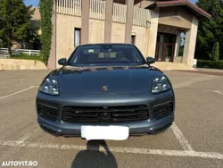 Culoarealbastru Utilizat 2019 Porsche Cayenne SUV | 48.990 EUR