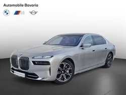 Space silver metallic metalizat Utilizat 2023 BMW 750e Comfort Edition Berlinǎ | 94.343 EUR