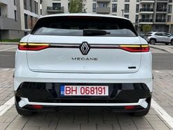 Culoarealb Utilizat 2023 Renault Mégane Equilibre Hatchback | 19.400 EUR