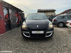Negru Utilizat 2010 Renault Scénic III Monovolum | 3.700 EUR (Preț OK)