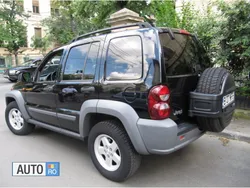 Negru Utilizat 2005 Jeep Cherokee SUV | 5.800 EUR