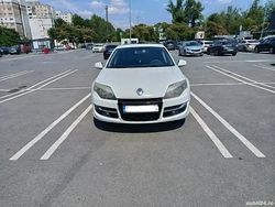 Utilizat 2011 Renault Laguna III Berlinǎ | 5.800 EUR (Scump)
