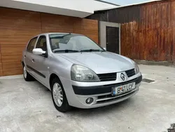 Utilizat 2006 Renault Symbol Berlinǎ | 3.000 EUR (Scump)
