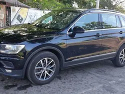Negru Utilizat 2018 VW Tiguan SUV | 17.000 EUR