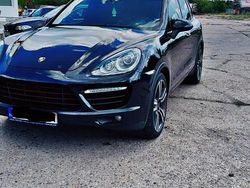 Negru Utilizat 2011 Porsche Cayenne Turbo SUV | 18.000 EUR