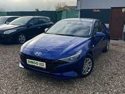 Culoarealbastru Utilizat 2022 Hyundai Elantra Classic Berlinǎ | 15.900 EUR (Preț bun)