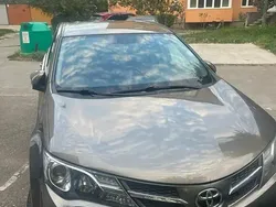Gri Utilizat 2015 Toyota RAV4 SUV | 9.800 EUR (Preț OK)