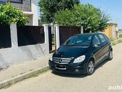 Negru Utilizat 2009 Mercedes B180 Monovolum | 4.750 EUR (Preț OK)