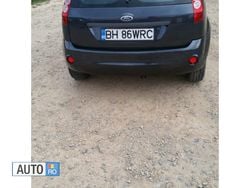 Gri Utilizat 2009 Ford Fiesta Hatchback | 1.850 EUR (Preț bun)