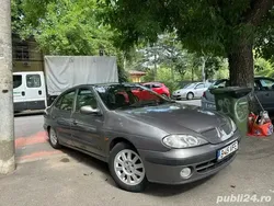 Utilizat 2002 Renault Mégane Expression Berlinǎ | 2.800 EUR