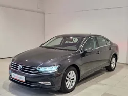Gri mediumetalic Utilizat 2021 VW Passat Comfortline | 20.500 EUR (Preț OK)