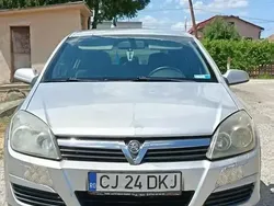 Gri Utilizat 2004 Opel Astra Berlinǎ | 1.050 EUR (Preț bun)