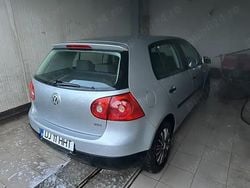 Utilizat 2005 VW Golf V Hatchback | 1.850 EUR (Super Preț)