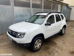 Culoarealb Utilizat 2015 Dacia Duster Lauréate SUV | 7.150 EUR (Super Preț)