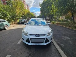 Alb Utilizat 2014 Ford Focus Trend Hatchback | 4.990 EUR (Preț bun)