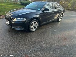 Culoarenegru Utilizat 2018 Skoda Superb Ambition Break | 13.500 EUR (Puțin scump)