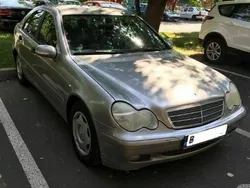 Gri Utilizat 2003 Mercedes C200 Berlinǎ | 2.200 EUR