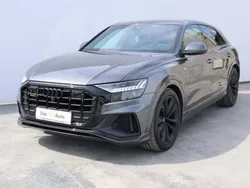 Gri mediu normal Utilizat 2022 Audi Q8 SUV | 71.900 EUR (Puțin scump)