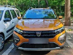 Portocaliu Utilizat 2022 Dacia Sandero Stepway Hatchback | 9.500 EUR (Super Preț)