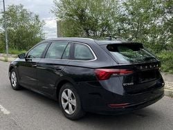 Culoarenegru Utilizat 2021 Skoda Octavia Style Break | 17.700 EUR (Preț OK)