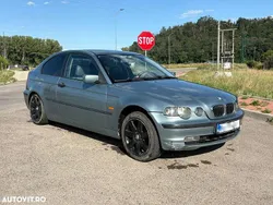 Culoareverde Utilizat 2002 BMW 316 Compact Hatchback | 700 EUR