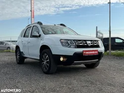 Alb Utilizat 2015 Dacia Duster Prestige SUV | 6.990 EUR (Preț OK)