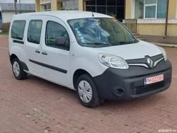 Alb Utilizat 2019 Renault Kangoo Monovolum | 7.350 EUR (Super Preț)