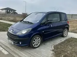 Peugeot 1007