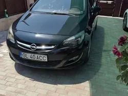 Utilizat 2013 Opel Astra Hatchback | 4.300 EUR (Preț bun)