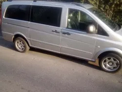 Gri Utilizat 2006 Mercedes Vito Monovolum | 3.800 EUR (Super Preț)