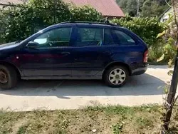 Utilizat 2004 Skoda Fabia Hatchback | 1.000 EUR