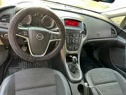 Utilizat 2017 Opel Astra Enjoy Berlinǎ | 8.500 EUR