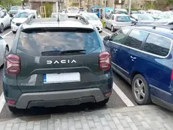 Gri Utilizat 2023 Dacia Duster SUV | 20.500 EUR (Scump)
