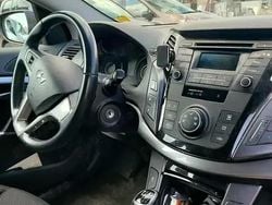 Maro Utilizat 2016 Hyundai i40 Berlinǎ | 9.500 EUR