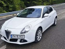 Alb Utilizat 2011 Alfa Romeo Giulietta Distinctive Hatchback | 5.000 EUR (Preț OK)