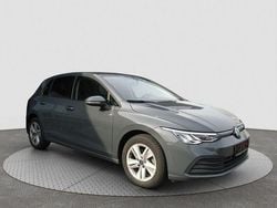 Utilizat 2020 VW Golf VIII Life | 25.660 EUR (Scump)