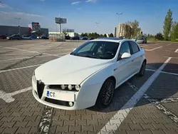 Alb Utilizat 2011 Alfa Romeo 159 Berlinǎ | 5.990 EUR