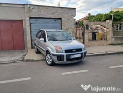 Utilizat 2009 Ford Fusion Berlinǎ | 3.450 EUR (Preț OK)