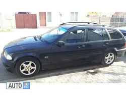 Negru Utilizat 2001 BMW 320 Break | 1.599 EUR (Preț OK)