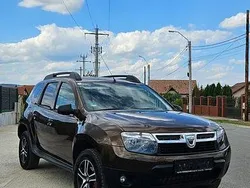 Culoaremaro Utilizat 2013 Dacia Duster Lauréate SUV | 7.250 EUR (Preț bun)