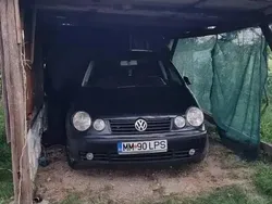 Negru Utilizat 2003 VW Polo Hatchback | 900 EUR (Preț bun)
