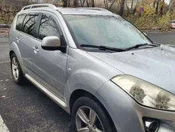 Peugeot 4007