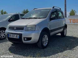 Argint Utilizat 2009 Fiat Panda 4x4 Cross Hatchback | 2.799 EUR