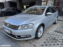 Culoareargint Utilizat 2013 VW Passat Highline Break | 7.590 EUR (Puțin scump)