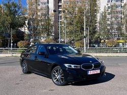 Culoarenegru Utilizat 2022 BMW 320e Sport Line Berlinǎ | 29.990 EUR (Preț OK)