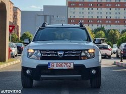 Culoarealb Utilizat 2018 Dacia Duster Lauréate SUV | 8.450 EUR (Preț bun)
