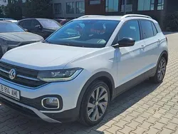Culoarealb Utilizat 2019 VW T-Cross Style SUV | 14.750 EUR (Super Preț)