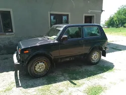 Verde Utilizat 2016 Lada niva SUV | 4.300 EUR