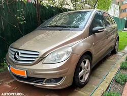 Culoarebej Utilizat 2006 Mercedes B180 Monovolum | 2.600 EUR (Preț bun)