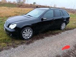 Utilizat 2007 Mercedes 220 Break | 4.000 EUR